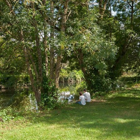 Le Jardin De La Reyssouze Bed and Breakfast Gorrevod Εξωτερικό φωτογραφία